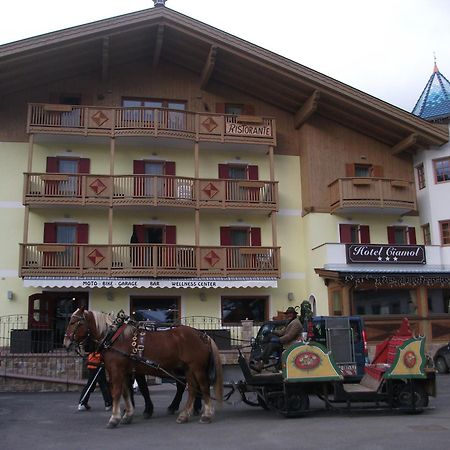 Hotel Ciamol Campitello di Fassa Exteriör bild